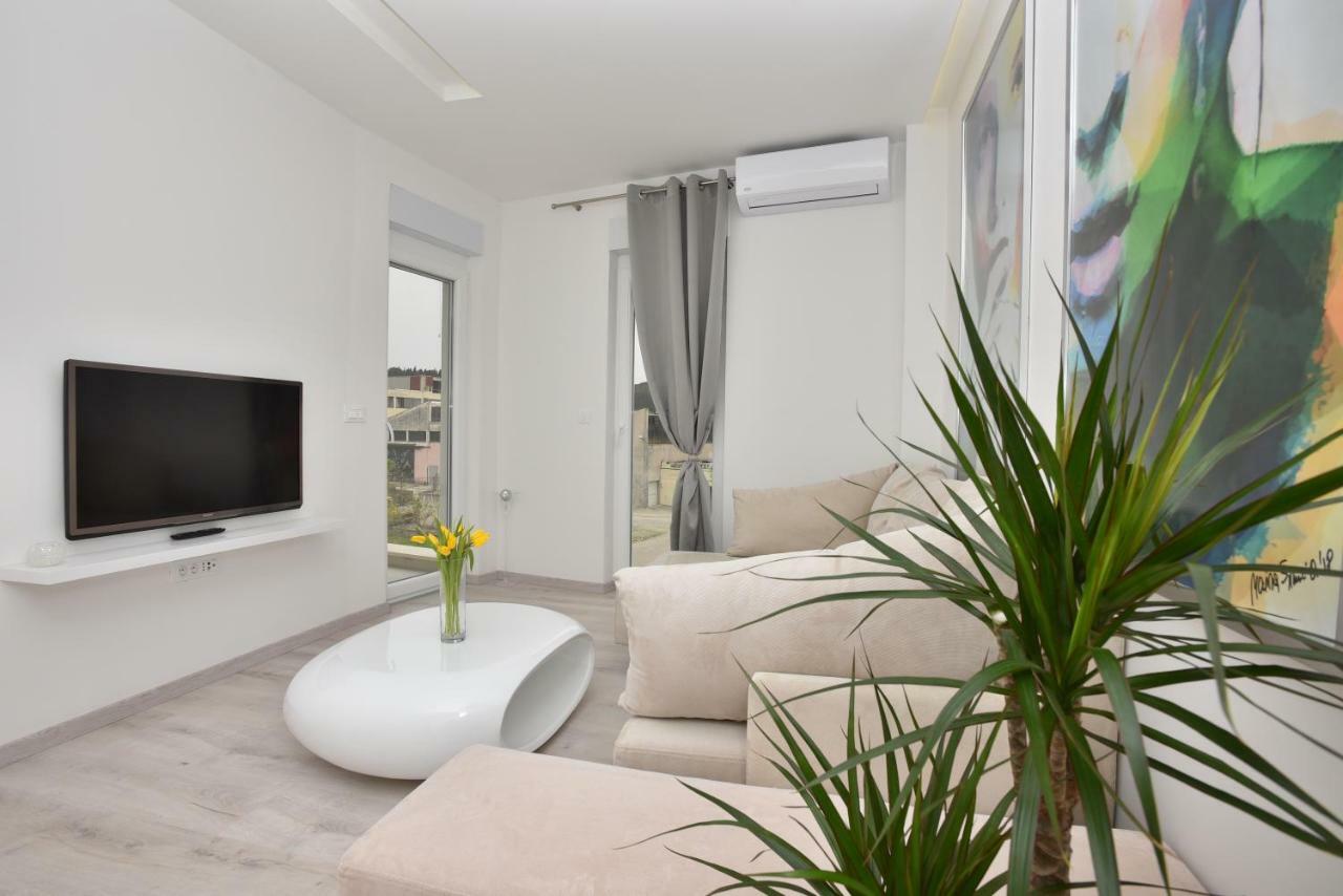 Apartman Petra Makarska Exterior foto